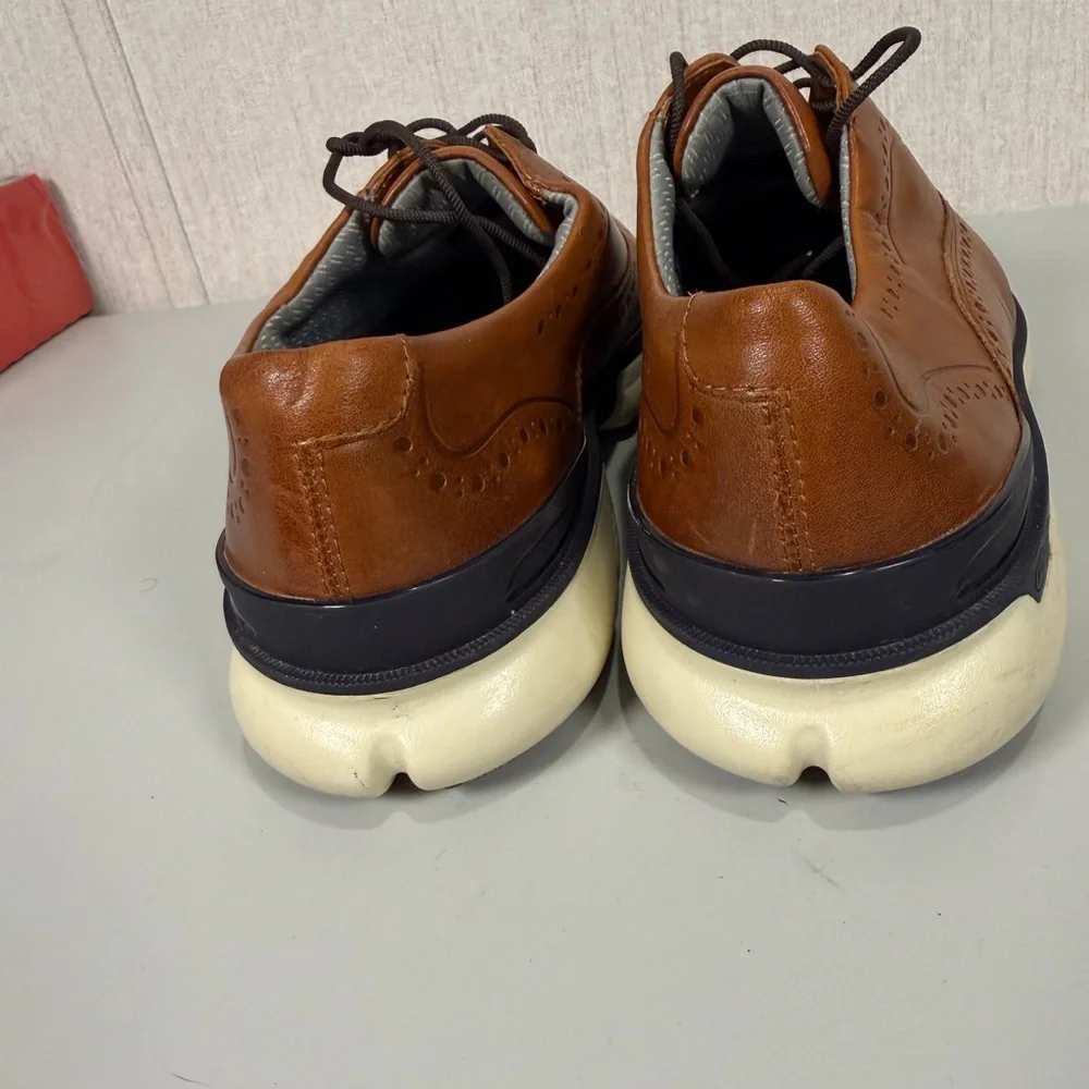 Johnston Murphy Tan Cap‎ Toe Sneakers Waterproof White Soles Mens 8M